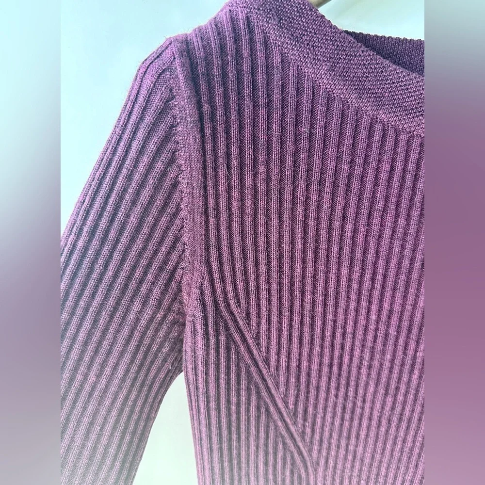 EUC Tory Burch Ramona Merino Peplum Sweater, Plum color, boat neck, size M